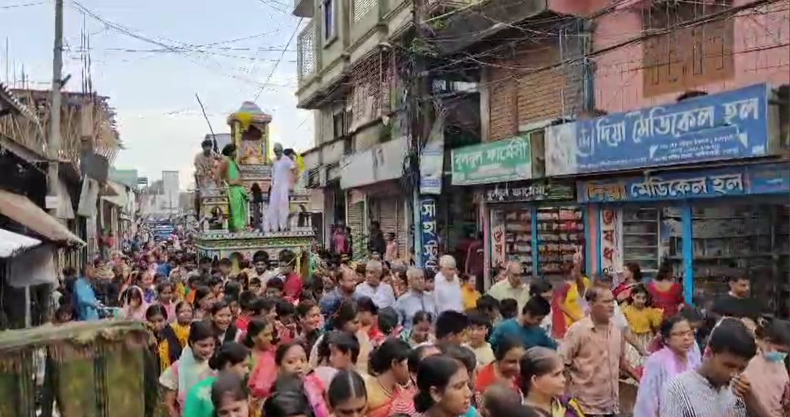 নালিতাবাড়ীতে শুরু হলো হিন্দুধর্মাবলম্বীদের জগন্নাথদেবের রথযাত্রা