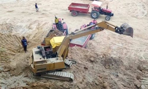 পাহাড় কাটার দায়ে ২ ব্যক্তিকে দেড় লক্ষ টাকা জরিমানা