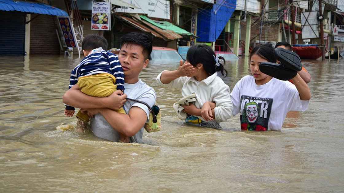 ভারতে ভারী বর্ষণে ৪ জনের মৃত্যু