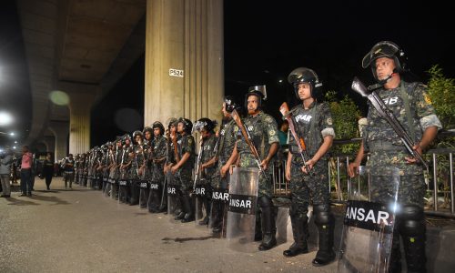 রাজধানীতে প্রায় ১৪ প্লাটুন আনসার ব্যাটালিয়ন সদস্য মোতায়েন