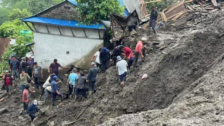 নেপালে বন্যা ও ভূমিধসে ১৪ জনের প্রাণহানি